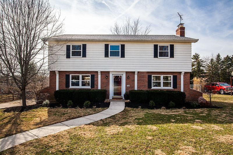 1st image of 544 Kinsella Dr