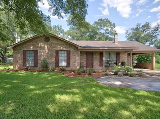 7450 Oak Dr, Foley, AL 36535
