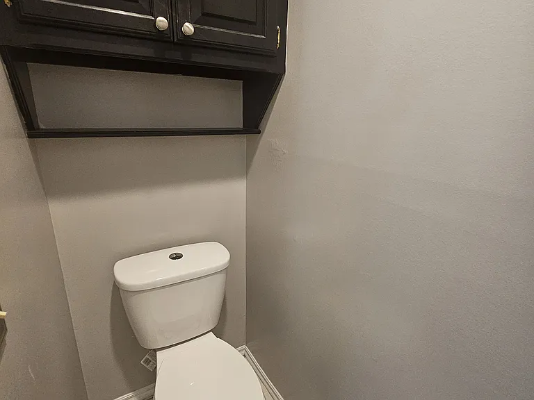 7 NW Forest Ln — Photo 15