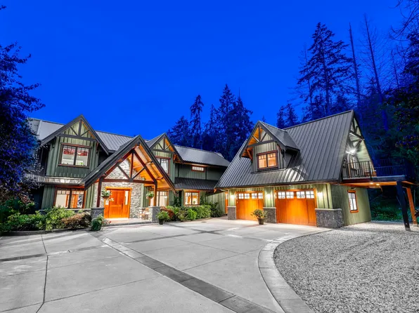 949 Arbutus Bay Ln, Bowen Island, BC V0N 1G2