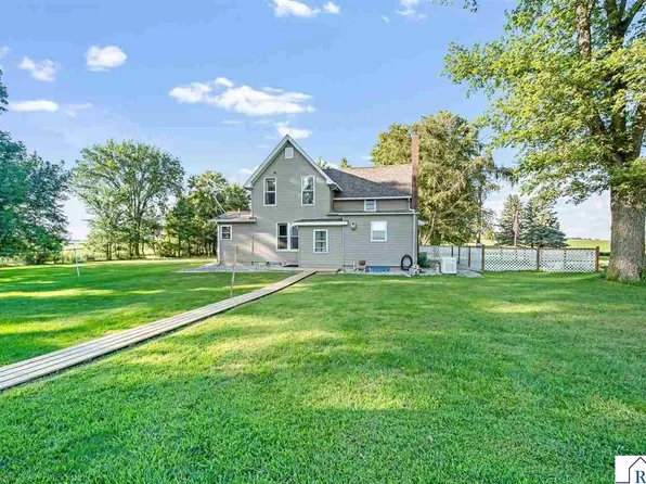 49548 170th St, Easton, MN 56025