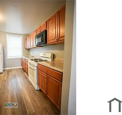 2695 1/2 Wilkens Ave — Photo 6