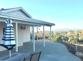 1059 Beverly Dr, Vista, CA 92084