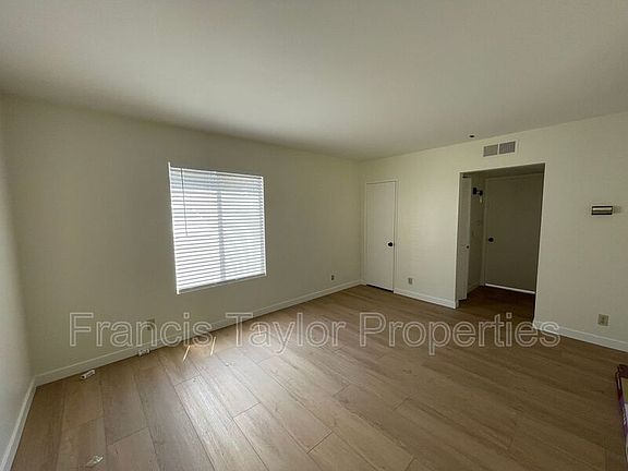 3rd image of 355 Idaho Ave APT 1