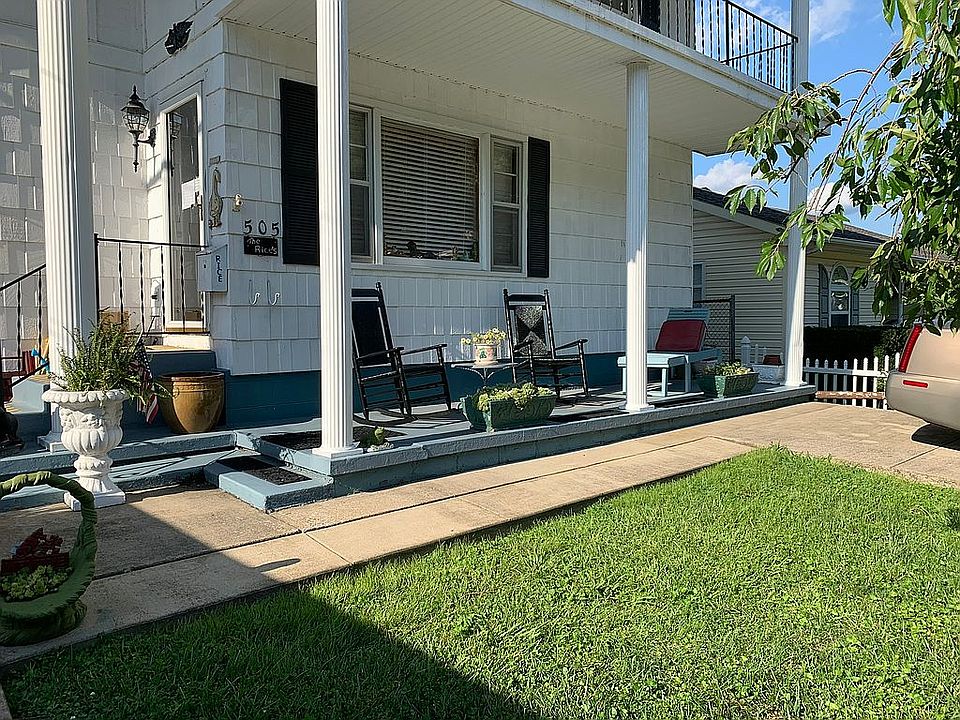 2nd image of 505 Fm Stafford Ave