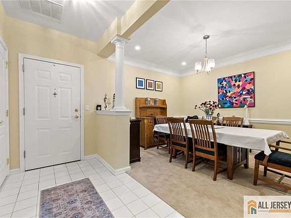 3rd image of 2303 Avery Ct