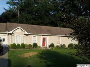 902 Dogwood Dr, Pell City, AL 35128