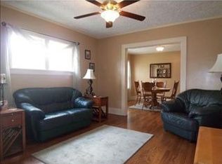 646 Studebaker St, Mishawaka, IN 46544