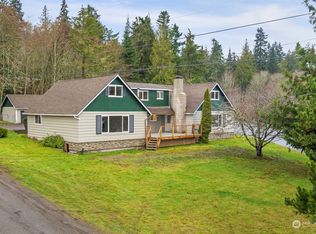 42 Round Tree Rd, Port Angeles, WA 98362