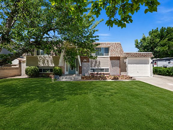 2nd image of 3786 W Fairmount Cir
