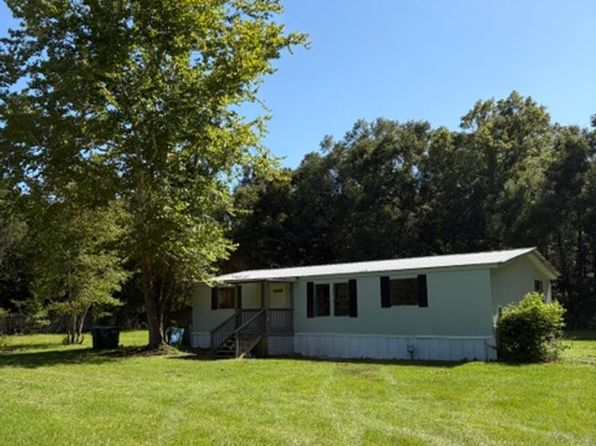 40 Serafino Ln