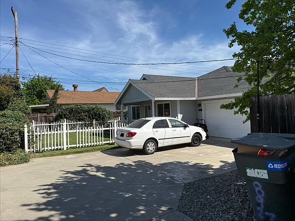 5th image of 8925 Fredric Ave