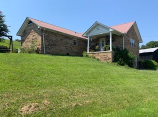 3099 Waterview Rd, Burkesville, KY 42717