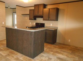 1079 Oakbrook E, Jackson, MI 49201