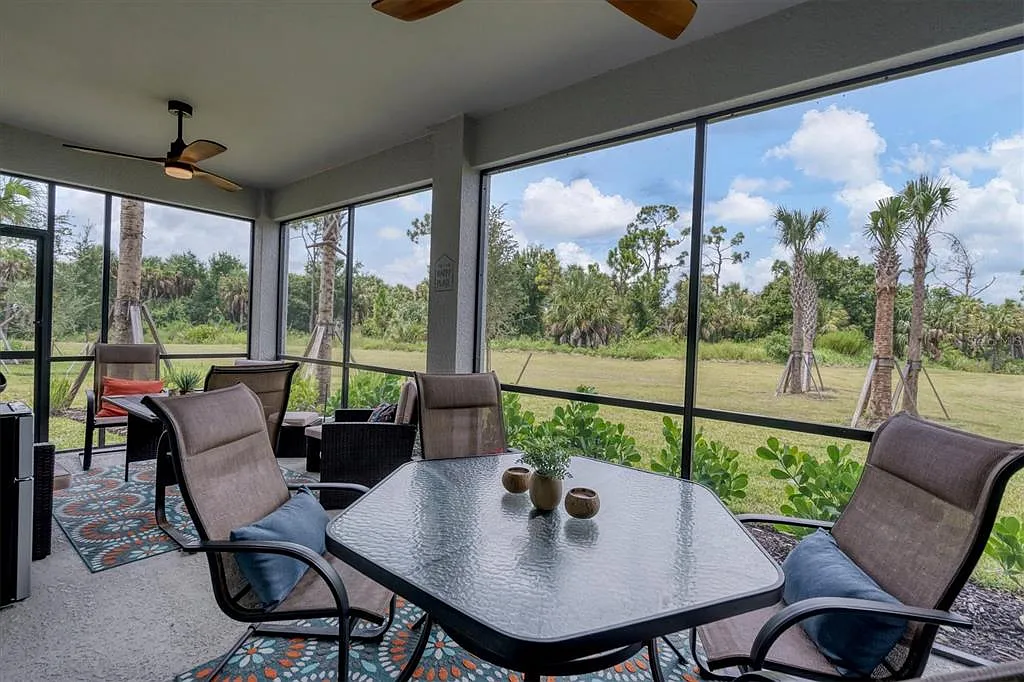 3 bed, 2.0 bath, 1741 sqft, $6,500 — Photo 2