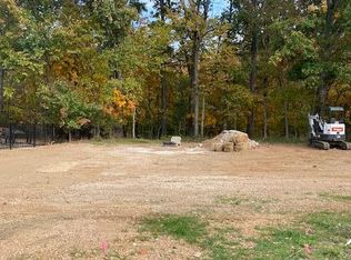 419 Dry River Ct, Springfield, MO 65803