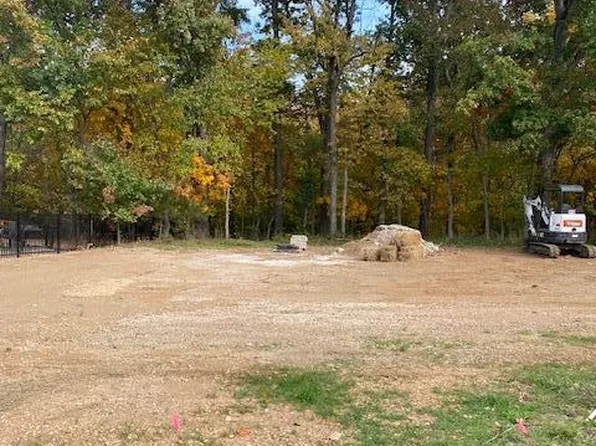 419 Dry River Court, Springfield, MO 65803