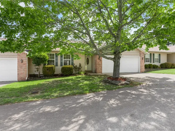 411 Covey Ln, Harrison, AR 72601