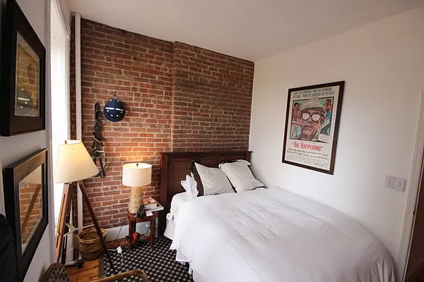 Rented by Compass | media 58