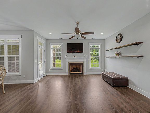 5th image of 108 Bullock St