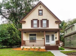 693 Smith Ave S #1, Saint Paul, MN 55107