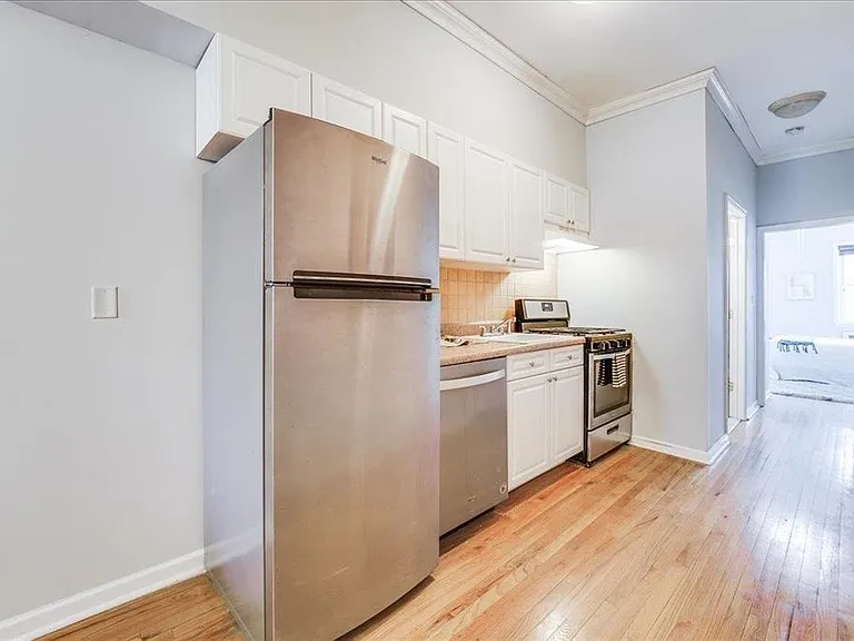 519 Willow Ave #3 — Photo 7