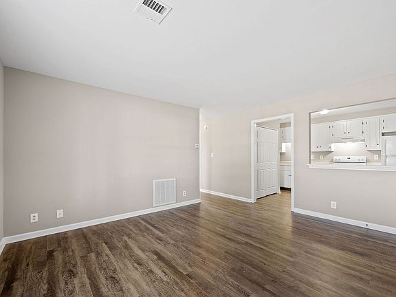 4th image of 155 Jack Miller Blvd APT 22