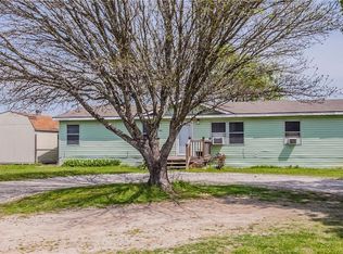 251 Park Meadow Dr, Jarrell, TX 76537