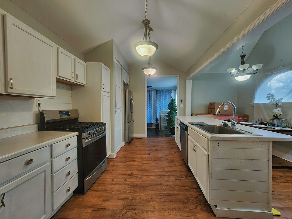 10th image of this home