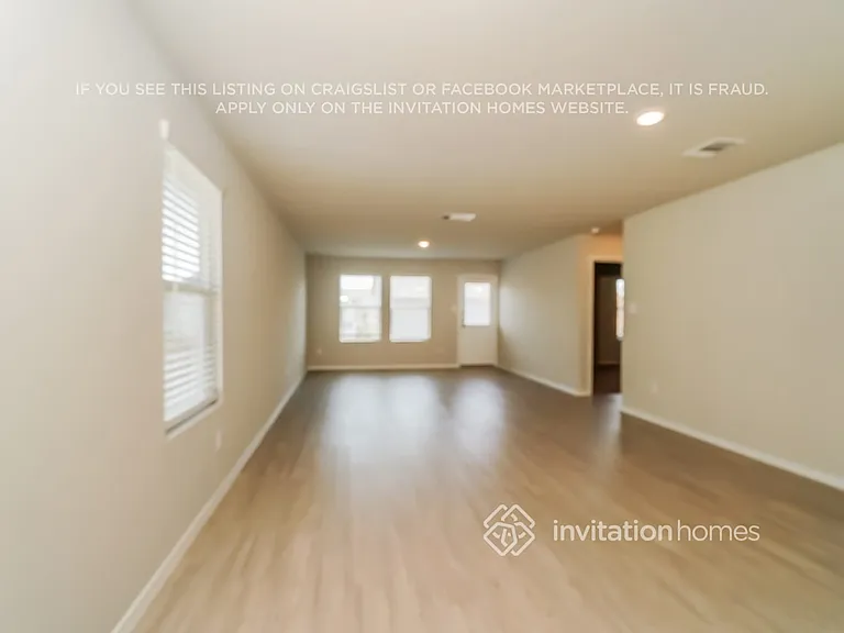 143 Pasadena Pl — Photo 4