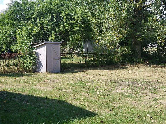 5th image of 4 McNeal Ct