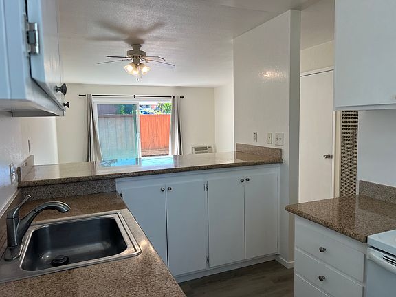 4th image of 3499 Norton Way #13