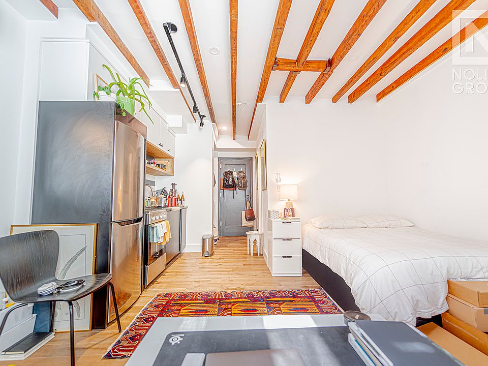 1st image of 152 W 49th St #2CA