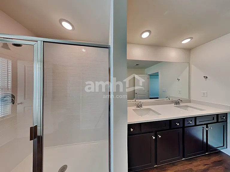 231 Pecan Dr — Photo 15