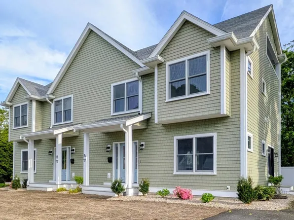 17 Wright Way #A, Falmouth, MA 02540