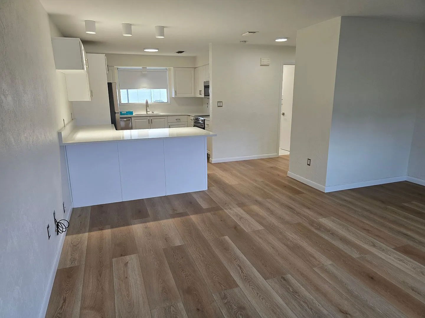 Fully updated 2-bedroom, 1-bath home in Daytona Beach — Photo 4