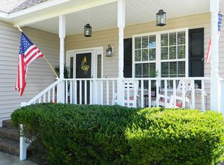 200 Crescent Creek Dr, Pikeville, NC 27863