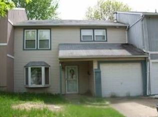 16 Fomalhaut Ave, Turnersville, NJ 08012