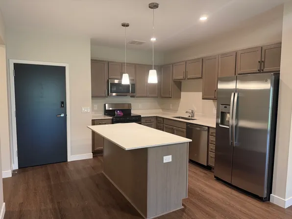 2645 Burton Rd, Ann Arbor, MI