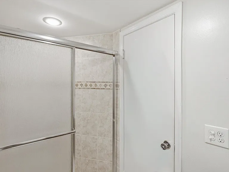 2800 Fiore Way #103 — Photo 25