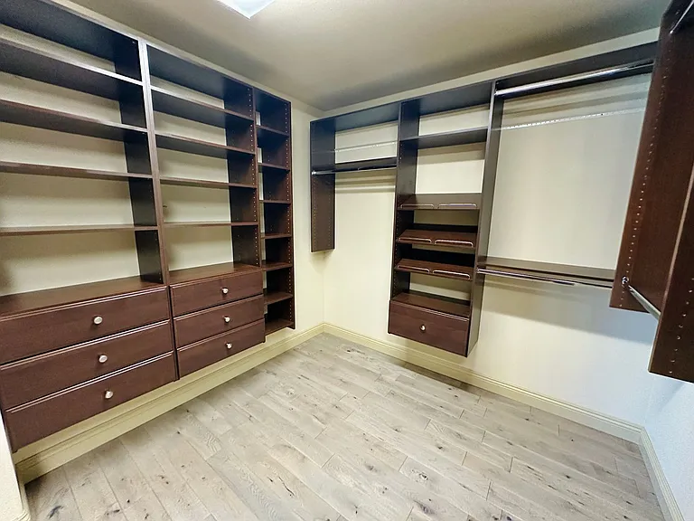 9842 Russian Hill St — Photo 39