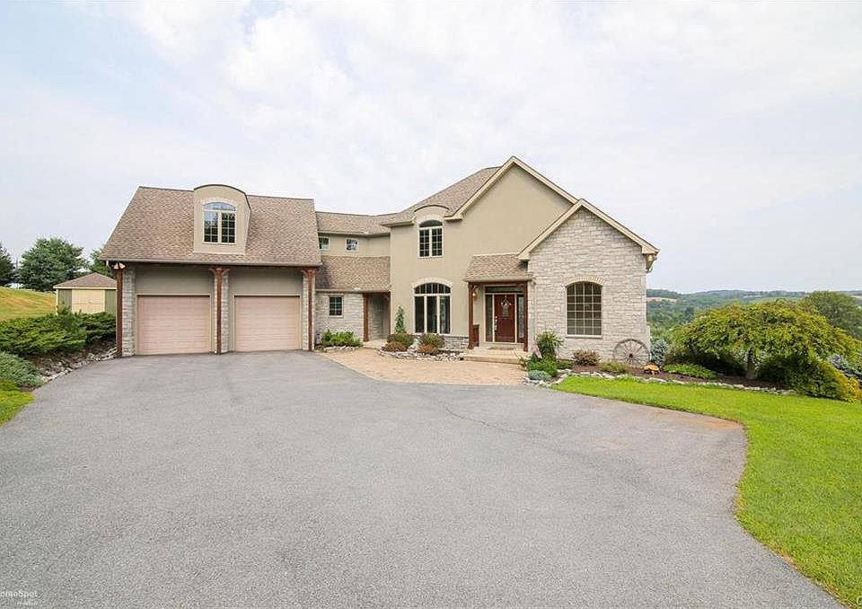 6445 Rutledge Dr, Schnecksville, PA 18078 Zillow