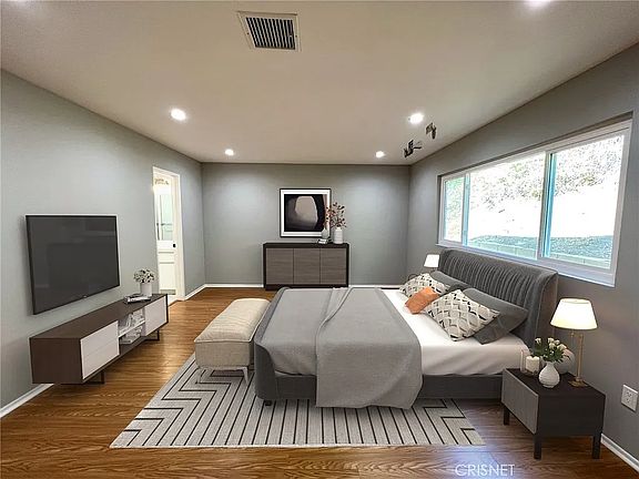 5th image of 13983 Tucker Ave