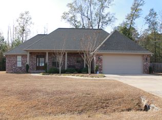 6164 Pinedale Rd, Meridian, MS 39305