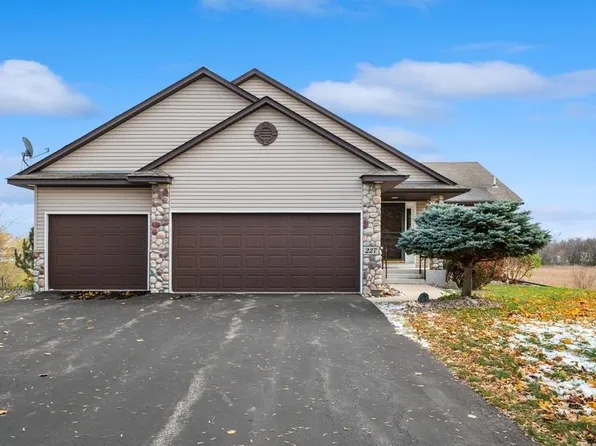 227 Winkler Trl, Cologne, MN 55322