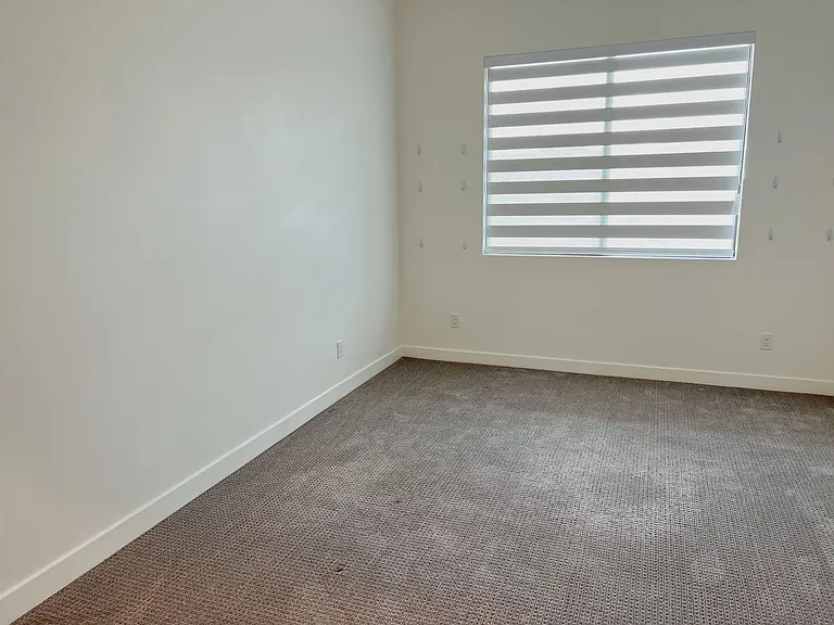 10920 E North Ln — Photo 10