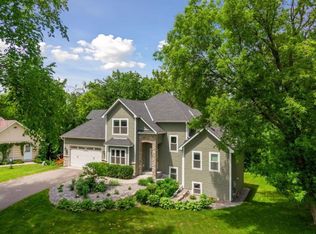 18192 Old Excelsior Blvd, Minnetonka, MN 55345