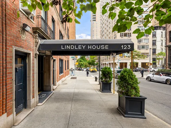 123 East 37th Street image 17 of 17