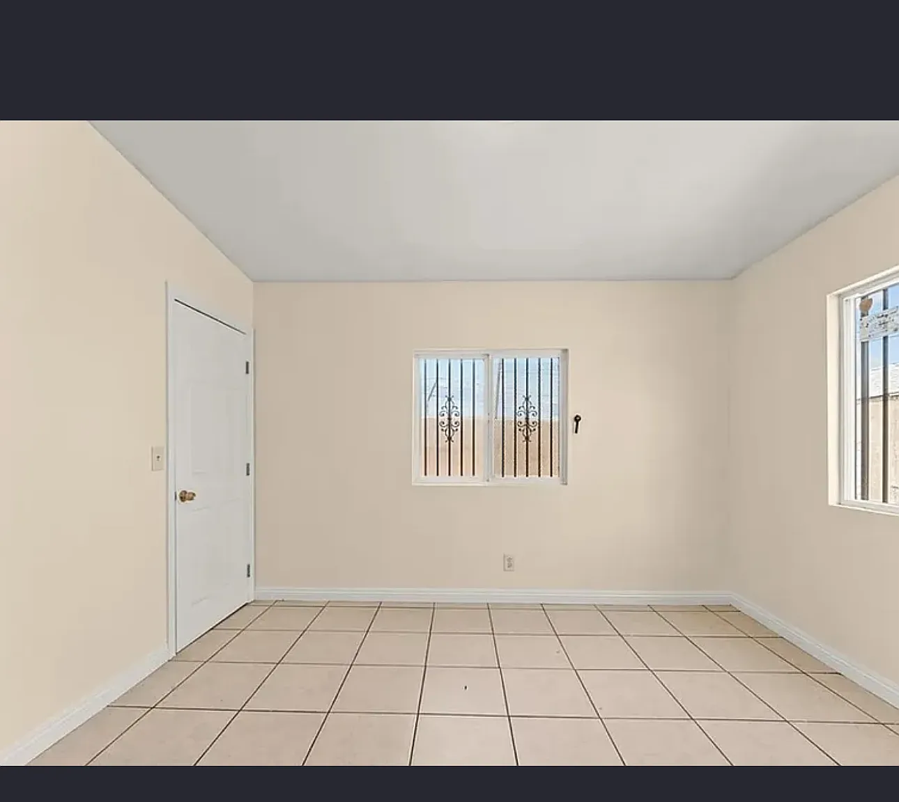 3 bed, 950 sqft, $3,100 — Photo 2