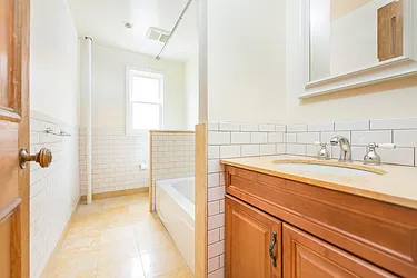 Rented by Amorelli Realty